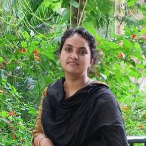 Dr Divya Soman